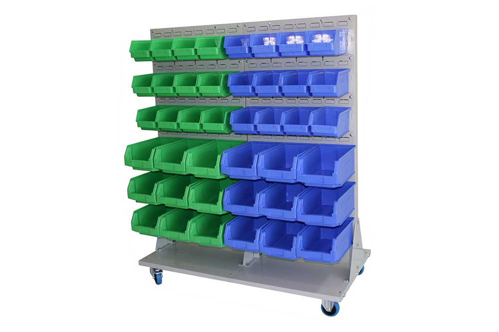 LFT2 C/W Louvred Panels and Plastics